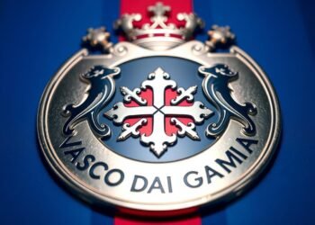 O que significa o símbolo da cruz de malta no Vasco 36 significado da cruz de malta no escudo do Vasco