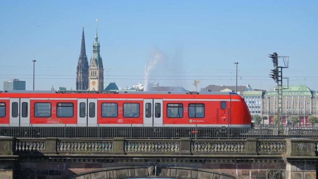 Alstom wins contract to digitally upgrade S-Bahn Hamburg trains