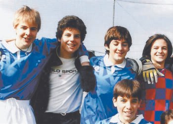 Soon-to-be-saint Carlo Acutis poses with friends.