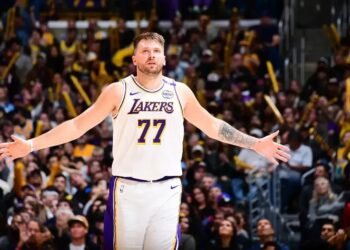 Gerente dos Mavericks acredita em troca de Doncic e não se arrepende 38 Gerente dos Mavericks acredita em troca de Doncic e não se arrepende