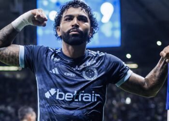 Michel Bastos defende Gabigol de críticas: “Prefiro um mala que jogue bola”