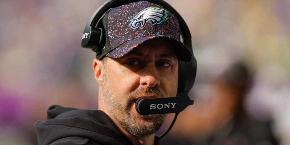 Vandalismo na casa do coordenador ofensivo dos Eagles após derrota 31 Home of Eagles offensive coordinator vandalized after loss