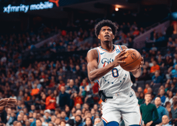 V.J. Edgecombe volta de lesão e 76ers vencem Warriors por 121-118 34 V.J. Edgecombe returns from injury as 76ers edge Warriors 121-118 in thrilling finish