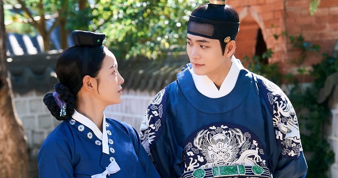 Kim Se Jeong Officially Becomes Kang Tae Oh's Concubine In "Moon River"
