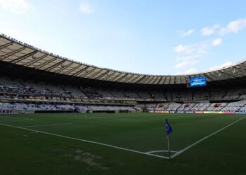 Cruzeiro x Democrata: onde assistir ao vivo, horário, palpite e prováveis escalações do jogo do Campeonato Mineiro