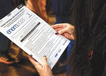 Notas de corte aumentam em meio à mudança para aceitar pontuação das últimas três edições do Enem