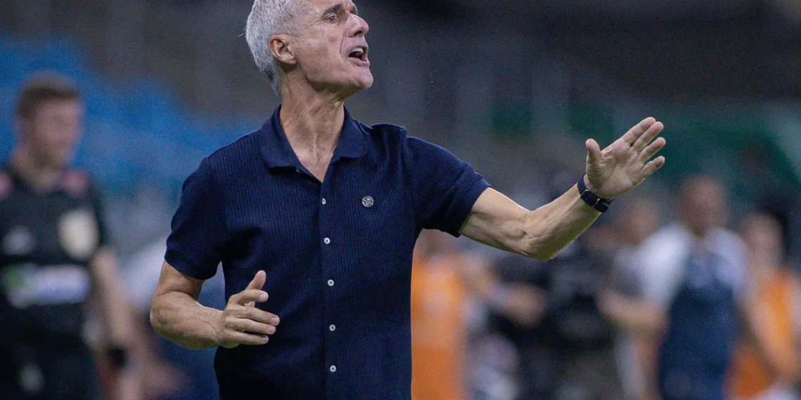 Grêmio dá respaldo a Balbuena e aposta em sequência no setor defensivo