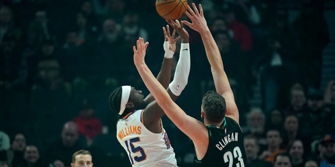Game Preview: Suns battle Blazers in late-night duel
