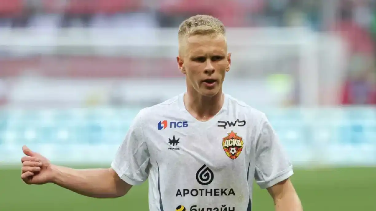 Matvey Kislyak entra na mira do Flamengo e pode reforçar o meio-campo rubro-negro em 2026 - foto: reprodução